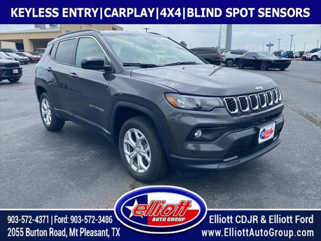 2024 Jeep Compass COMPASS LATITUDE 4X4