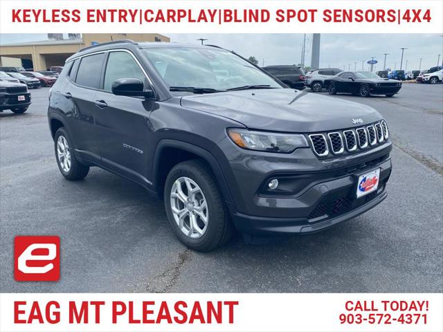 2024 Jeep Compass COMPASS LATITUDE 4X4