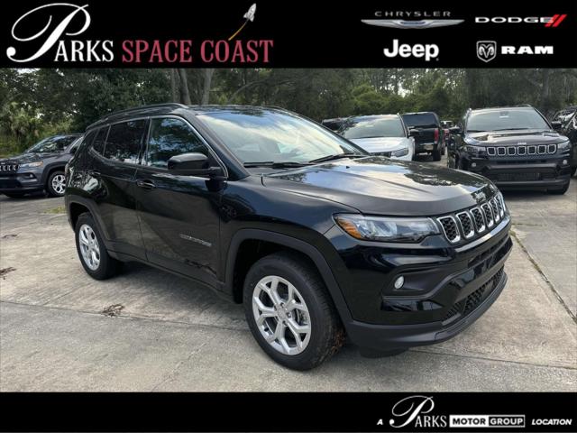 2024 Jeep Compass COMPASS LATITUDE 4X4