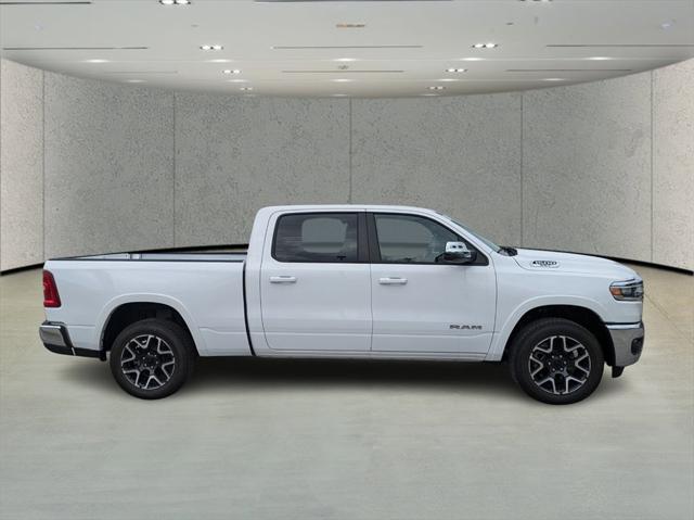 2025 RAM Ram 1500 RAM 1500 LARAMIE CREW CAB 4X4 64 BOX