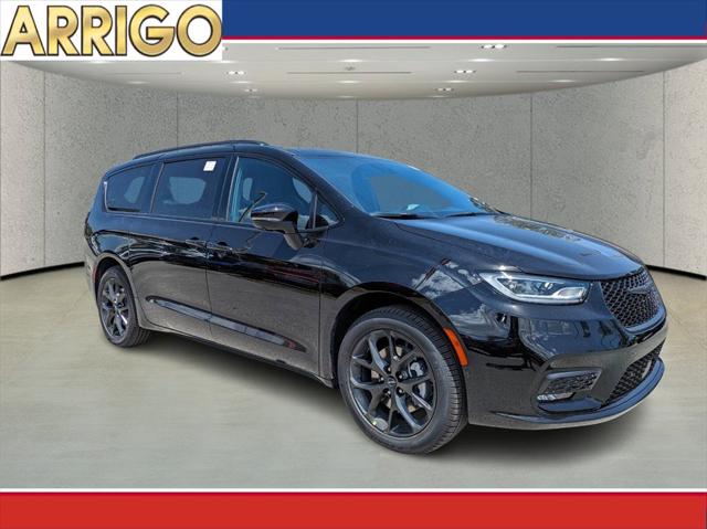 2024 Chrysler Pacifica PACIFICA LIMITED AWD