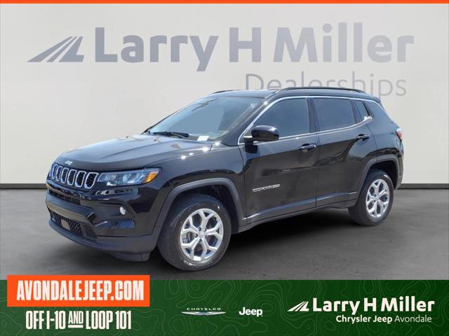 2024 Jeep Compass COMPASS LATITUDE 4X4