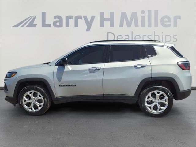 2024 Jeep Compass COMPASS LATITUDE 4X4