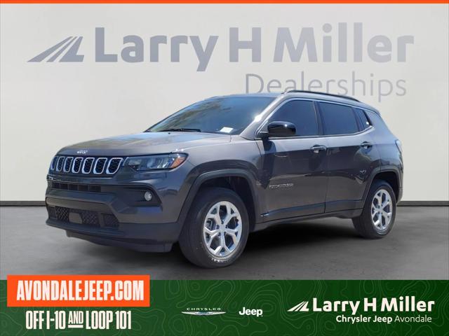 2024 Jeep Compass COMPASS LATITUDE 4X4