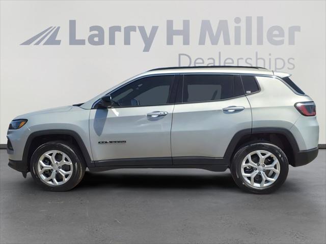 2024 Jeep Compass COMPASS LATITUDE 4X4