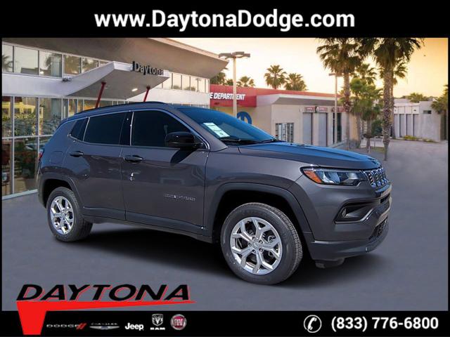 2024 Jeep Compass COMPASS LATITUDE 4X4