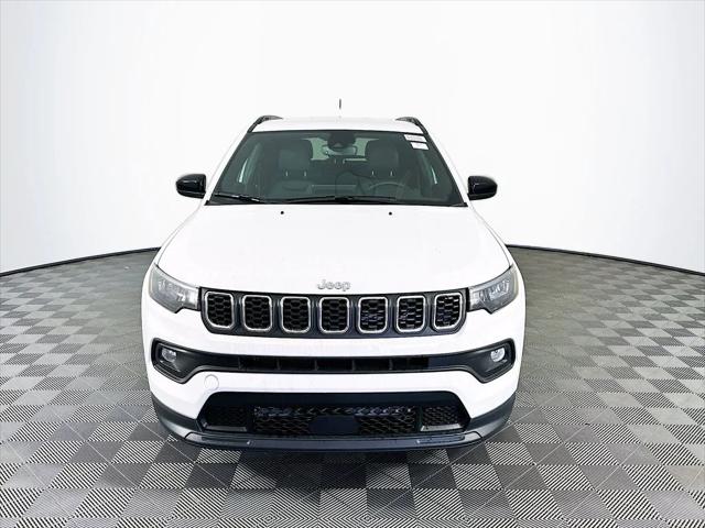 2024 Jeep Compass COMPASS LATITUDE 4X4