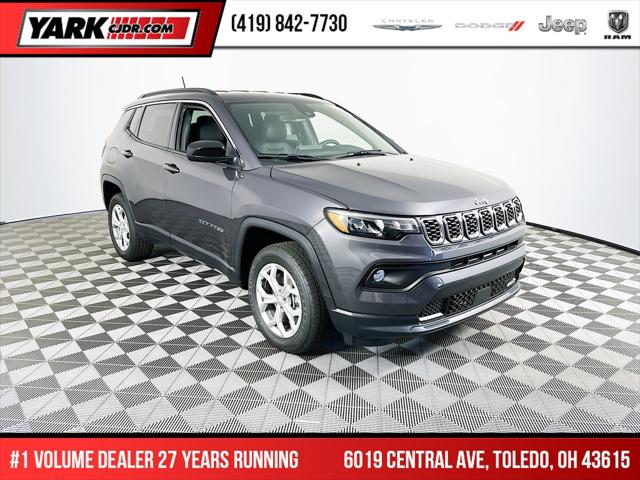 2024 Jeep Compass COMPASS LATITUDE 4X4