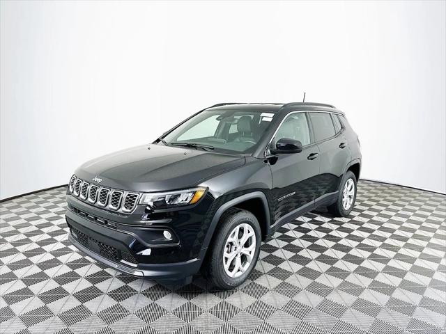 2024 Jeep Compass COMPASS LATITUDE 4X4