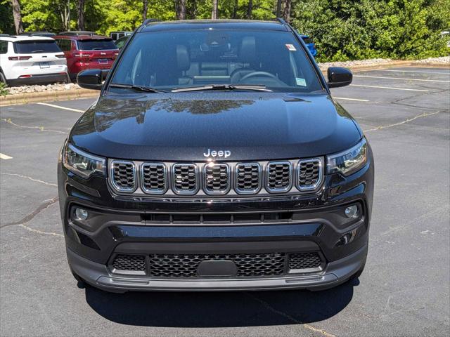 2024 Jeep Compass COMPASS LATITUDE LUX 4X4