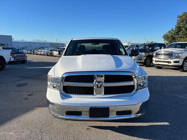 2022 RAM 1500 Classic SLT Crew Cab 4x2 57 Box