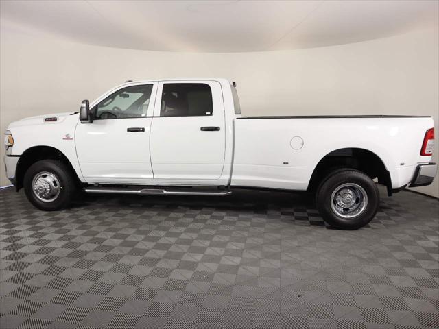 2024 RAM Ram 3500 RAM 3500 TRADESMAN CREW CAB 4X4 8 BOX