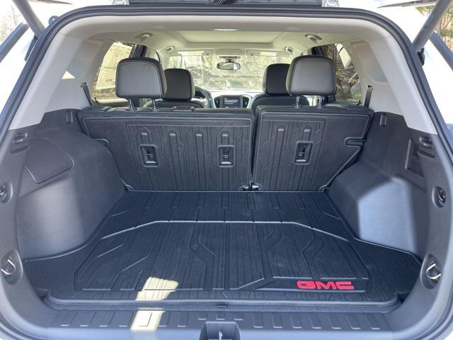 2024 GMC Terrain AWD SLT
