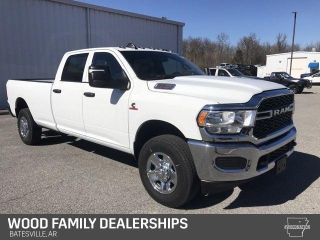 2024 RAM Ram 3500 RAM 3500 TRADESMAN CREW CAB 4X4 8 BOX