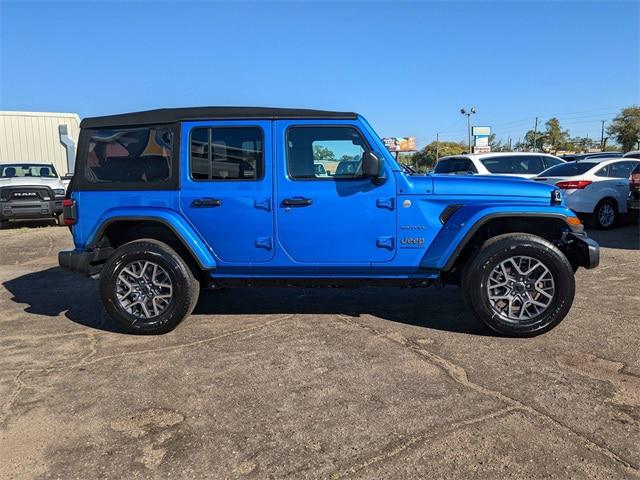 2024 Jeep Wrangler WRANGLER 4-DOOR SAHARA