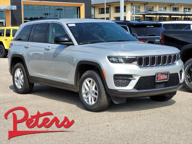 2024 Jeep Grand Cherokee GRAND CHEROKEE LAREDO X 4X4