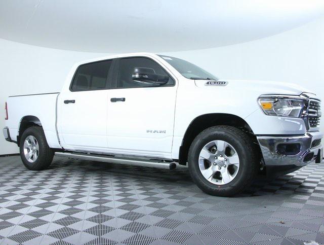 2024 RAM Ram 1500 RAM 1500 LONE STAR CREW CAB 4X4 57 BOX