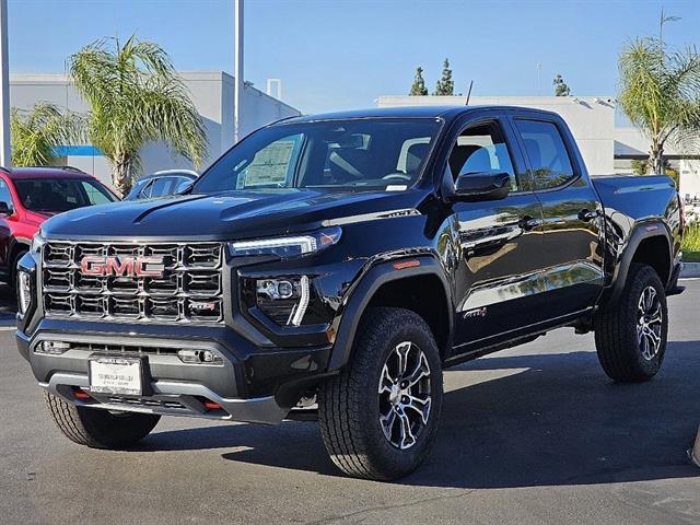 2023 GMC Canyon 4WD Crew Cab Short Box AT4 47