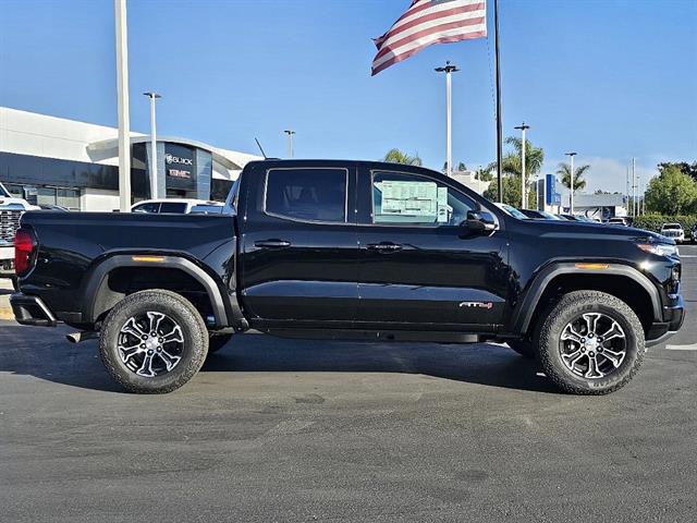 2023 GMC Canyon 4WD Crew Cab Short Box AT4 50