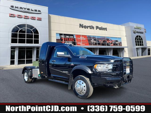 2022 RAM 5500 Chassis Tradesman/SLT