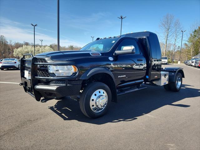 2022 RAM 5500 Chassis Tradesman/SLT