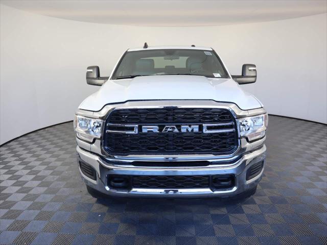 2024 RAM Ram 3500 RAM 3500 TRADESMAN CREW CAB 4X4 8 BOX