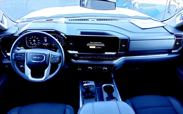 2024 GMC Sierra 1500 4WD Crew Cab Short Box Elevation with 3SB