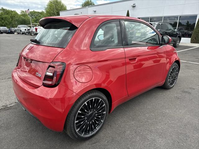 2024 Fiat FIAT 500e 500e INSPI(RED)