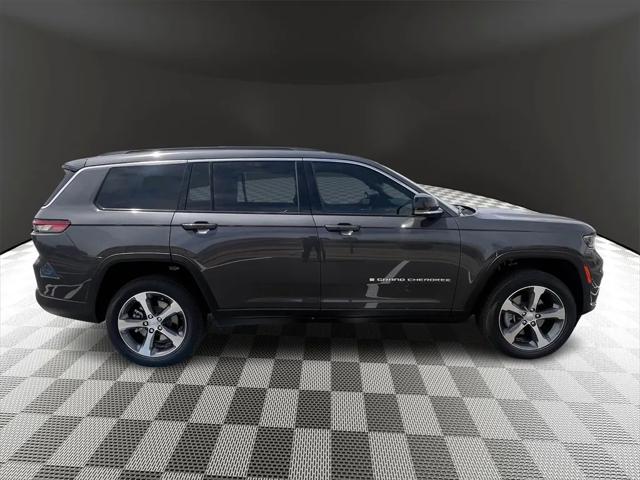 2024 Jeep Grand Cherokee GRAND CHEROKEE L LIMITED 4X4