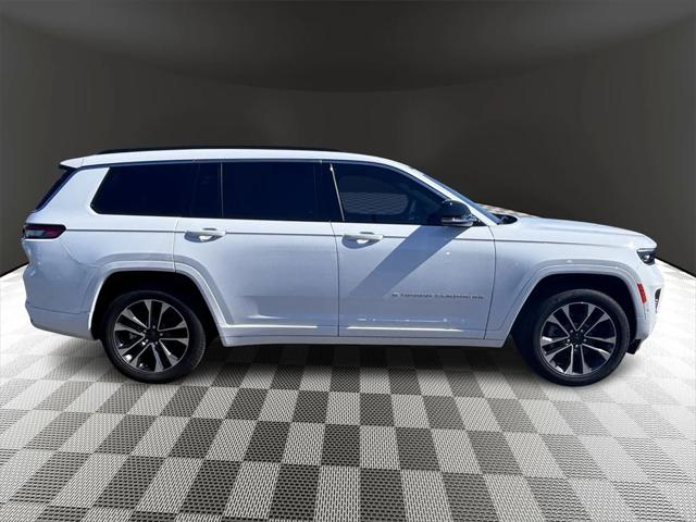 2024 Jeep Grand Cherokee GRAND CHEROKEE L OVERLAND 4X4