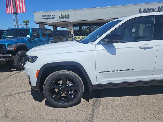 2024 Jeep Grand Cherokee GRAND CHEROKEE L LIMITED 4X2