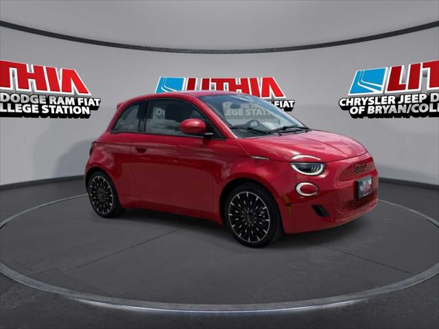 2024 Fiat FIAT 500e 500e INSPI(RED)