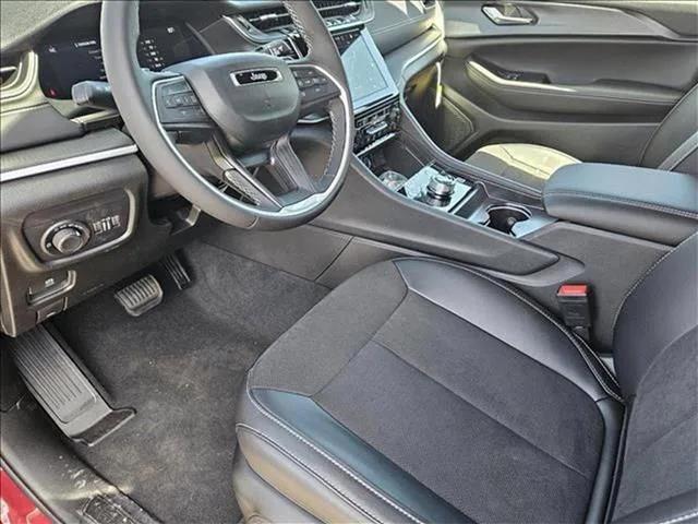 2024 Jeep Grand Cherokee GRAND CHEROKEE L ALTITUDE 4X4