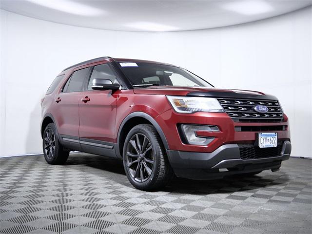 2017 Ford Explorer XLT 2017 Ford Explorer XLT