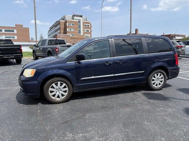 2014 Chrysler Town and Country Touring