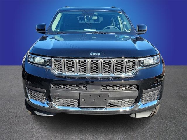 2023 Jeep Grand Cherokee L Laredo 4x4