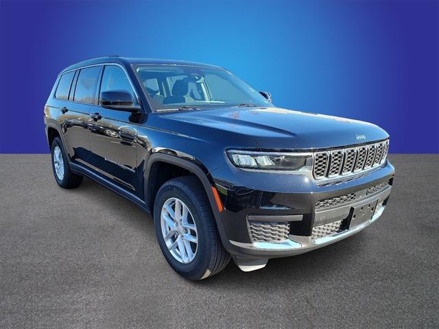 2023 Jeep Grand Cherokee L Laredo 4x4