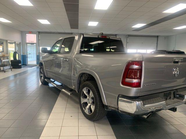2019 RAM 1500 Laramie Crew Cab 4x4 57 Box
