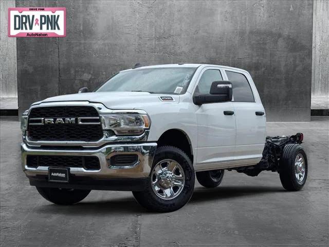 2024 RAM Ram 2500 RAM 2500 TRADESMAN CREW CAB 4X4 8 BOX