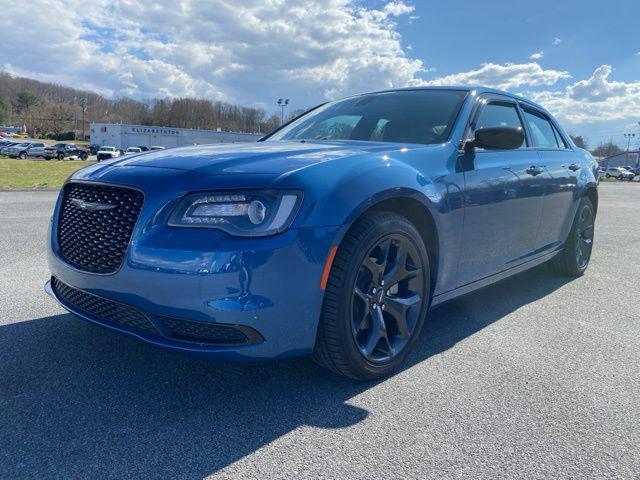 2023 Chrysler 300 Touring