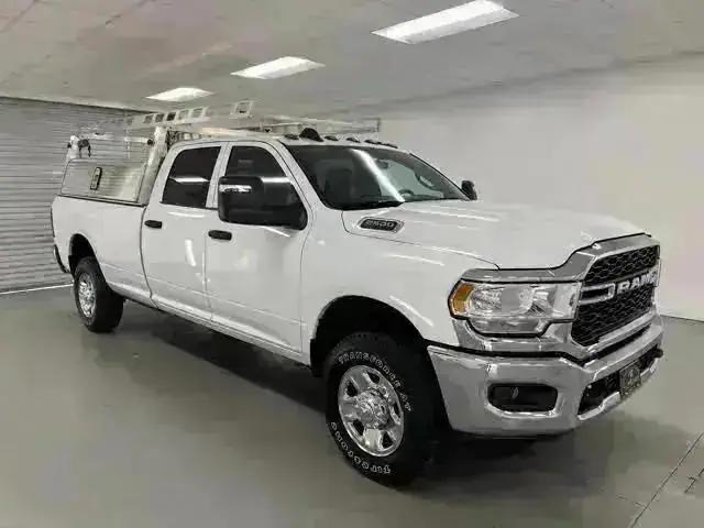 2024 RAM Ram 2500 RAM 2500 TRADESMAN CREW CAB 4X4 8 BOX