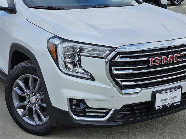 2024 GMC Terrain AWD SLT 14