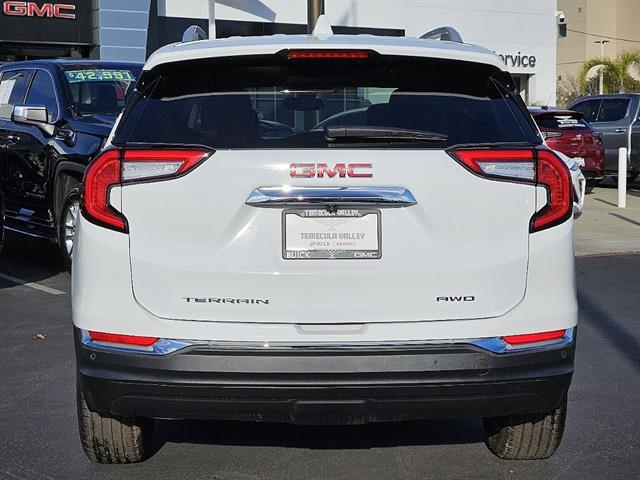 2024 GMC Terrain AWD SLT 22