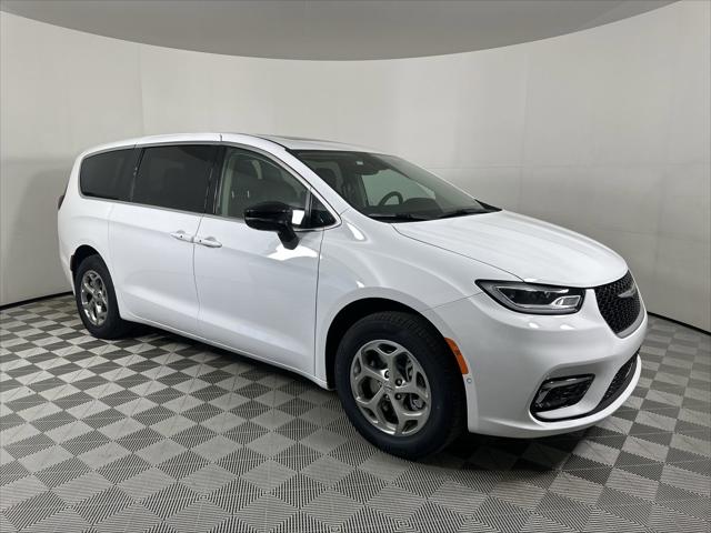 2024 Chrysler Pacifica PACIFICA LIMITED AWD