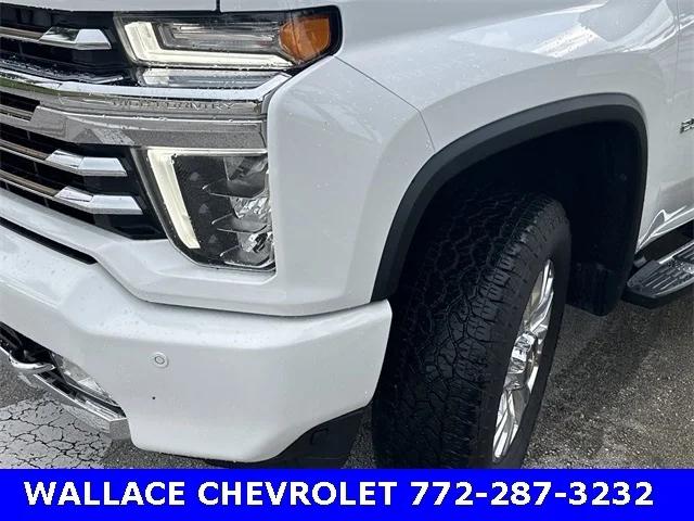 2022 Chevrolet Silverado 2500HD 4WD Crew Cab Standard Bed High Country