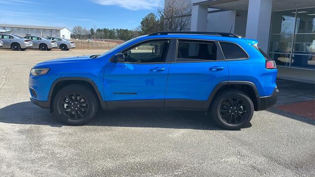 2023 Jeep Cherokee CHEROKEE ALTITUDE LUX 4X4