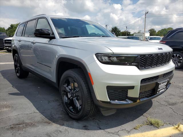 2023 Jeep Grand Cherokee L Altitude X 4x4