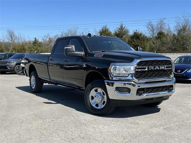 2024 RAM Ram 2500 RAM 2500 TRADESMAN CREW CAB 4X4 8 BOX