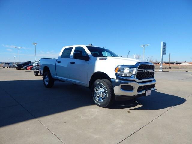 2024 RAM Ram 2500 RAM 2500 TRADESMAN CREW CAB 4X4 64 BOX