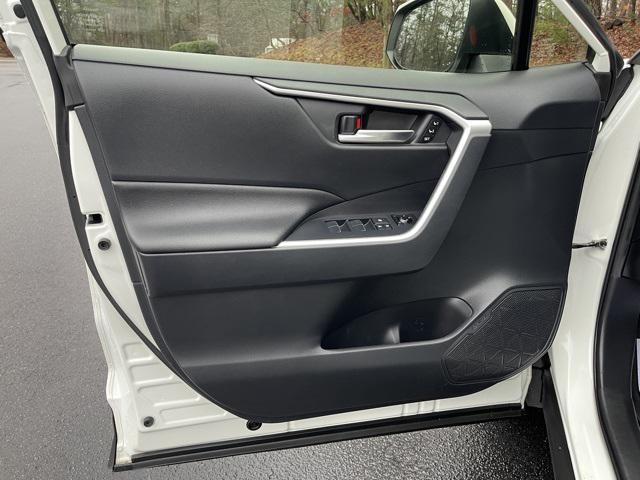 2021 Toyota RAV4 XLE Premium Hybrid